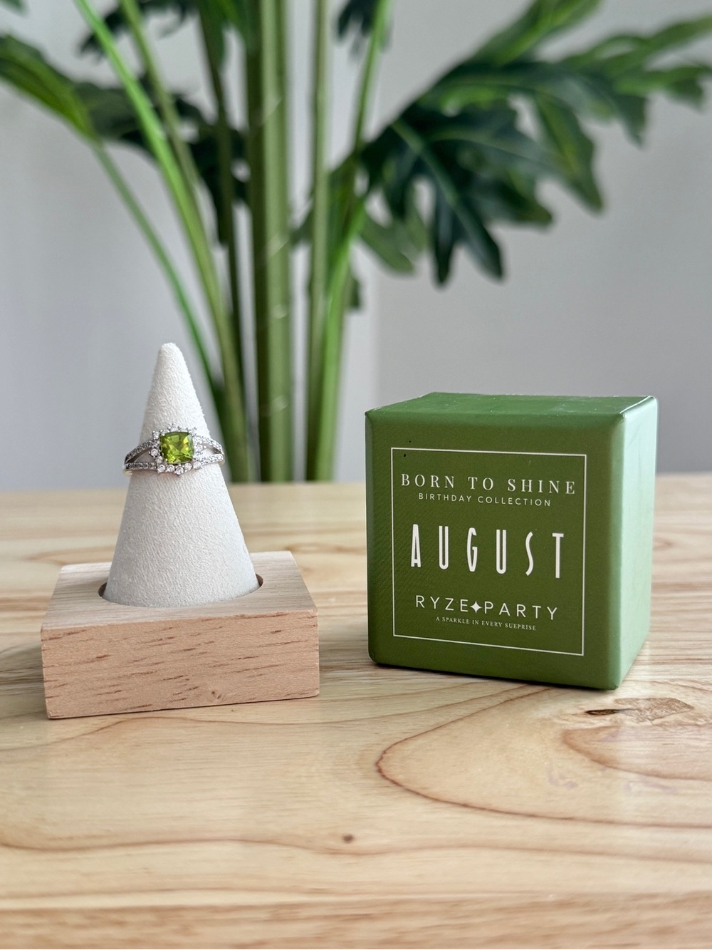 Ryze Party Aug Born to Shine Natural Peridot Ring Size 7 | .925 Sterling Silver - Picture 5 of 5